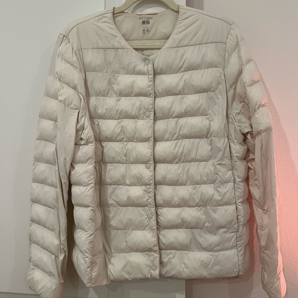 Uniqlo Women's Cream PUFFERTECH Jacket - Picture 4 of 6
